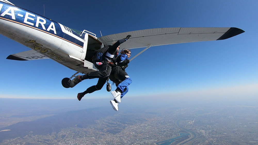 Skok padobranom u tandemu